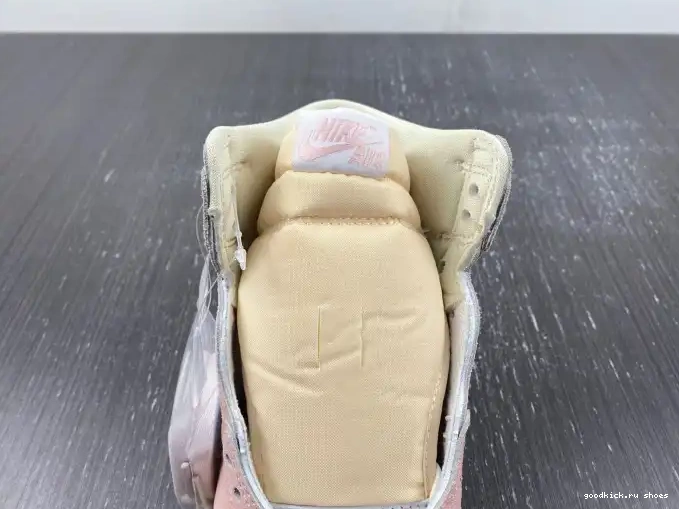 Washed Pink (Women's) FD2596-600 Retro 1 OG High Air Jordan 0418